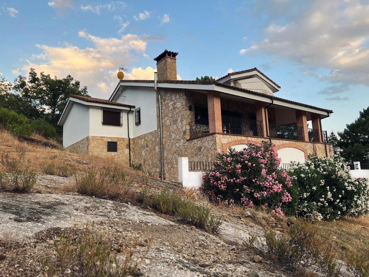Casa Paco De Gredos Villa Arenas de San Pedro Eksteriør bilde